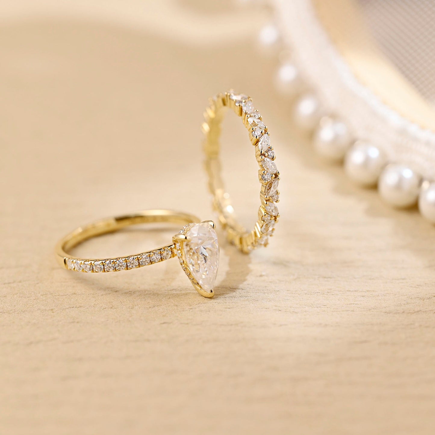 Arthur-1.5 Carats Pear Moissanite Pave Bridal Ring Set