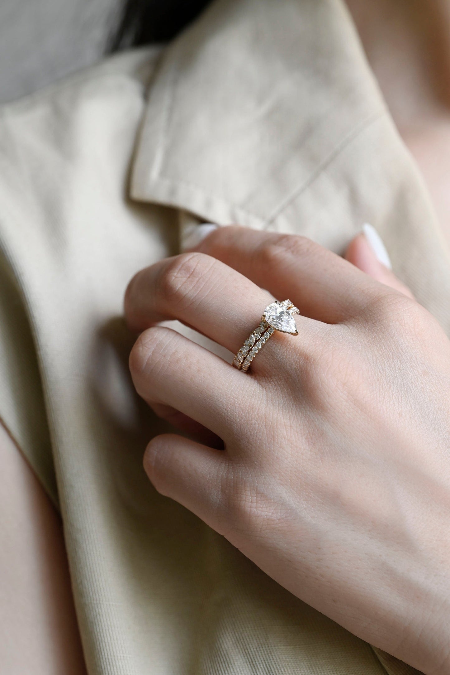 Arthur-1.5 Carats Pear Moissanite Pave Bridal Ring Set