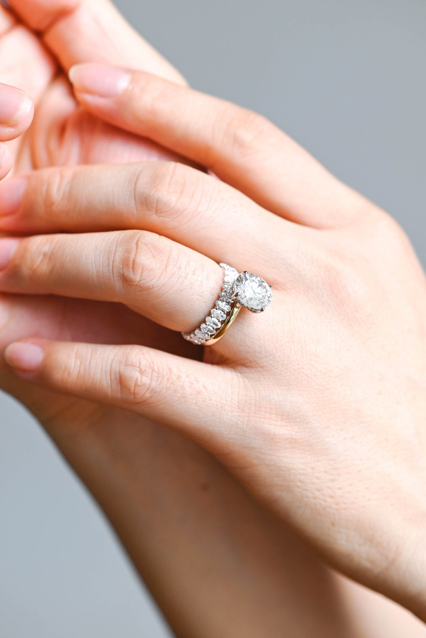 Barrett-2.0 Carats Oval Moissanite Hidden Halo Bridal Ring Set