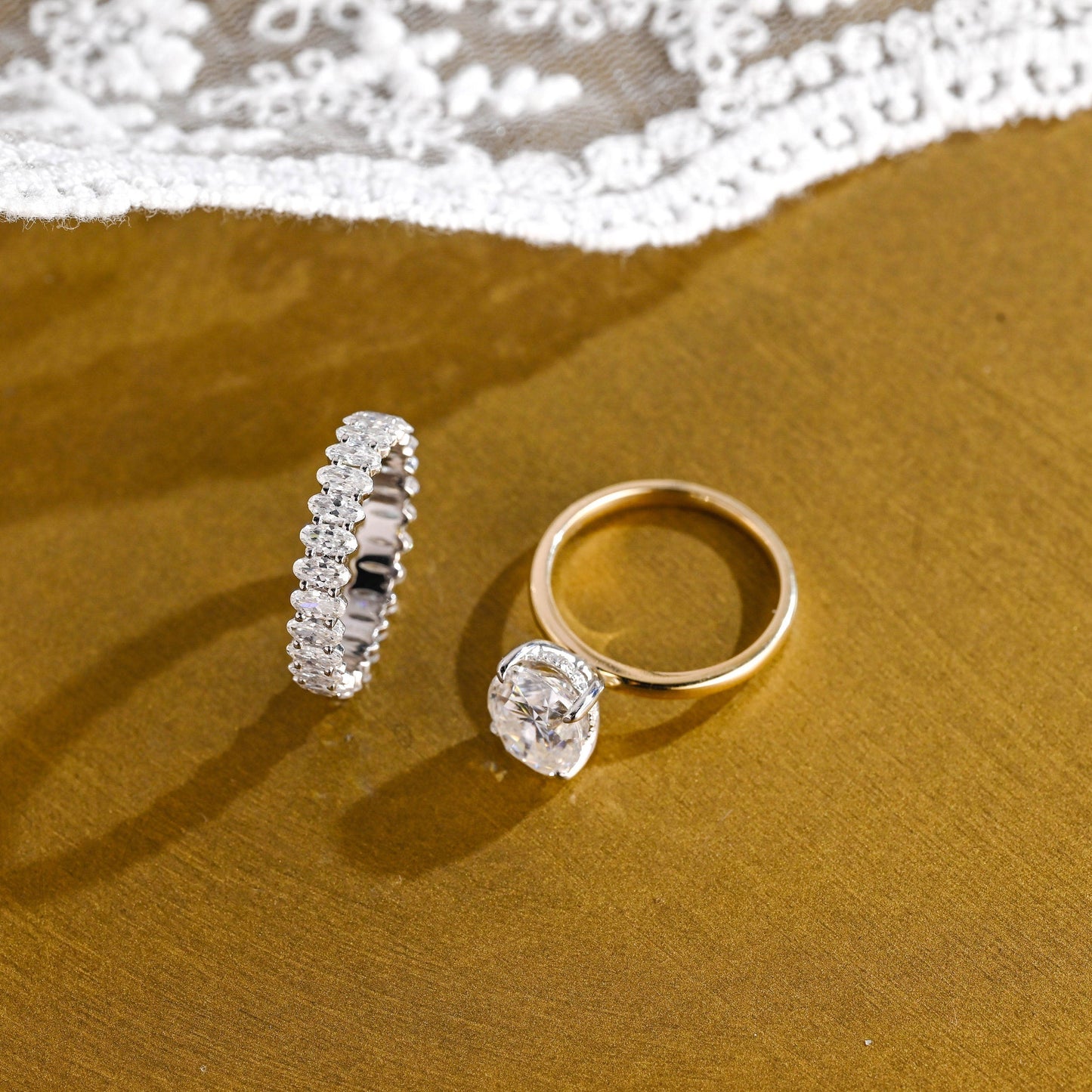 Barrett-2.0 Carats Oval Moissanite Hidden Halo Bridal Ring Set