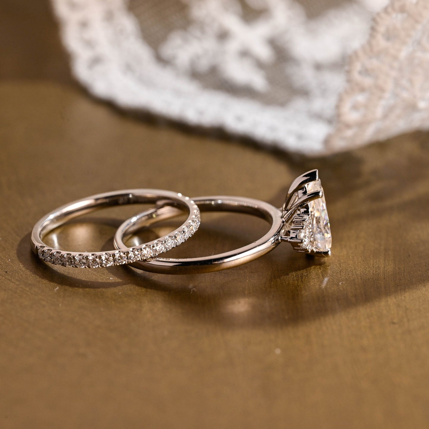 Rose-1.5 Carats Pear Moissanite Cluster Bridal Ring Set
