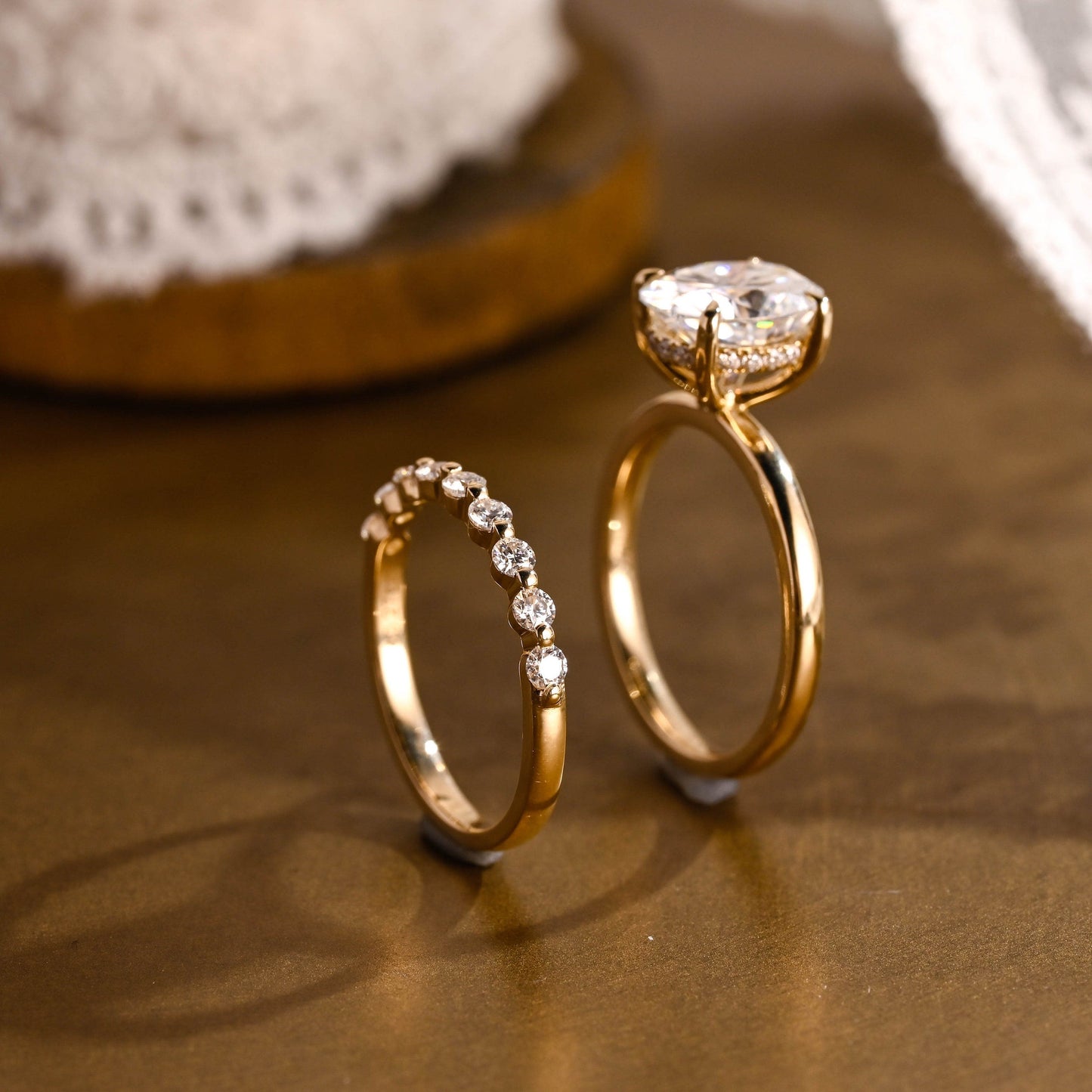 June-1.5 Carats Oval Moissanite Solitaire Bridal Ring Set