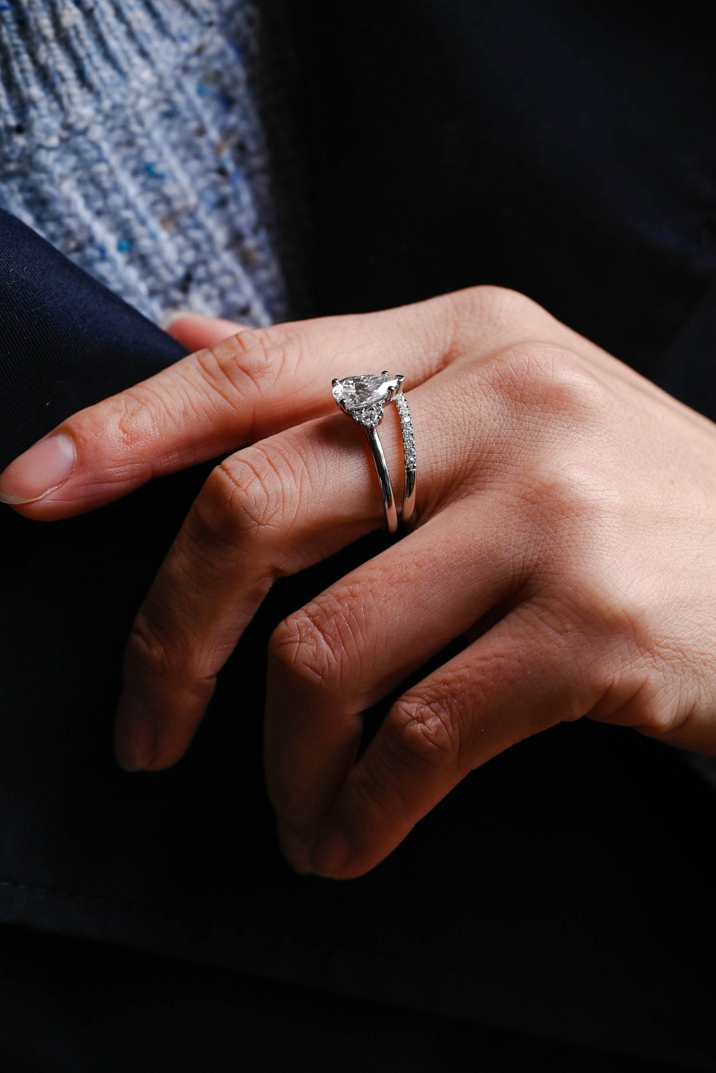 Rose-1.5 Carats Pear Moissanite Cluster Bridal Ring Set