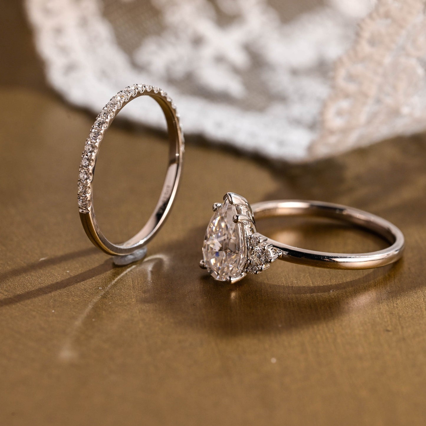 Rose-1.5 Carats Pear Moissanite Cluster Bridal Ring Set