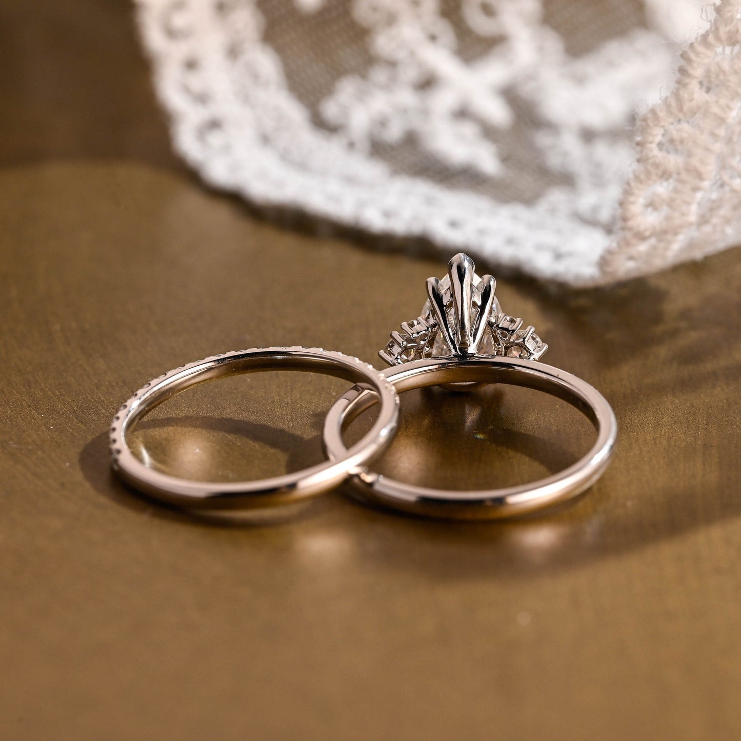 Rose-1.5 Carats Pear Moissanite Cluster Bridal Ring Set