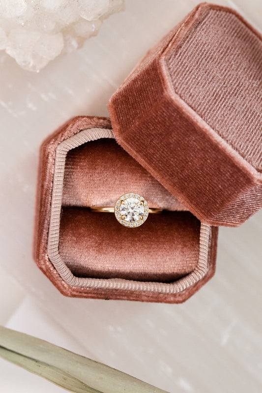 1.00 CT Carats Round Cut Moissanite diamond Halo Style Engagement Ring