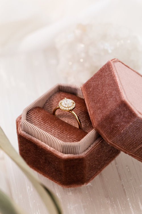 1.00 CT Carats Round Cut Moissanite diamond Halo Style Engagement Ring