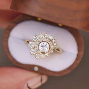 0.30 CT Round Shape CVD Diamond Cluster Setting Engagement Ring