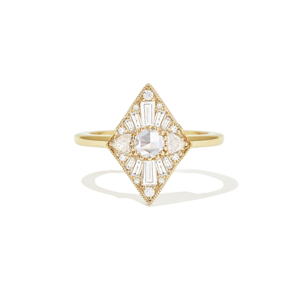 0.2 CT Round Shape CVD Diamond kite Engagement Ring