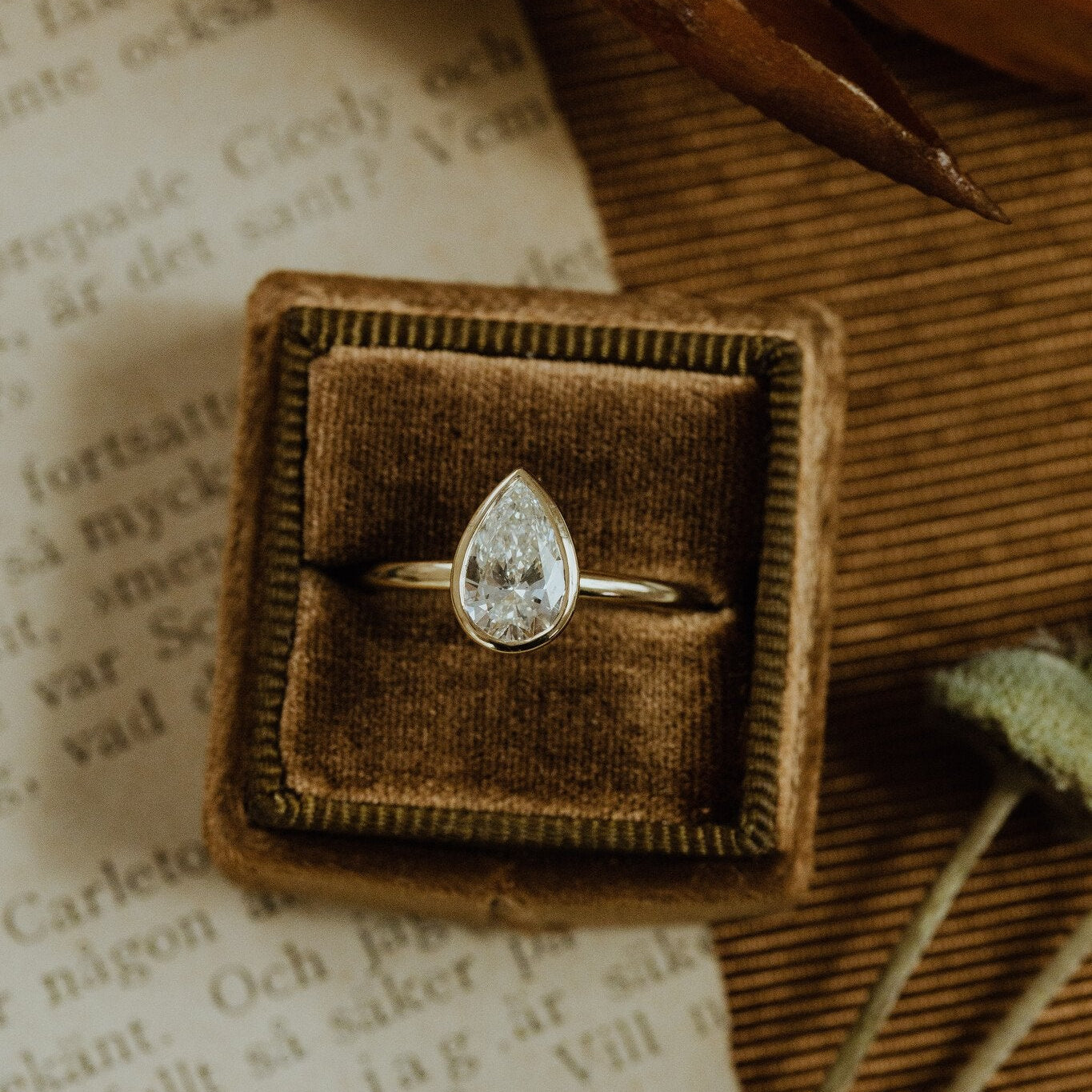 1.00 CT Carats Pear Cut Moissanite diamond Solitaire Style Engagement Ring