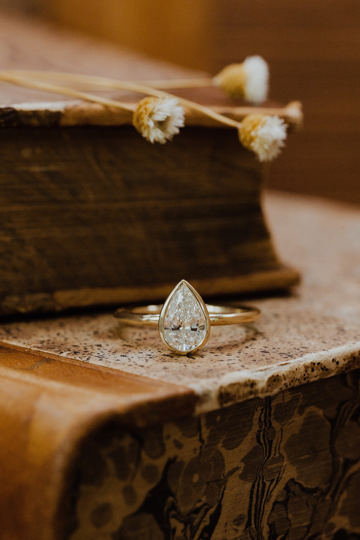 1.00 CT Carats Pear Cut Moissanite diamond Solitaire Style Engagement Ring