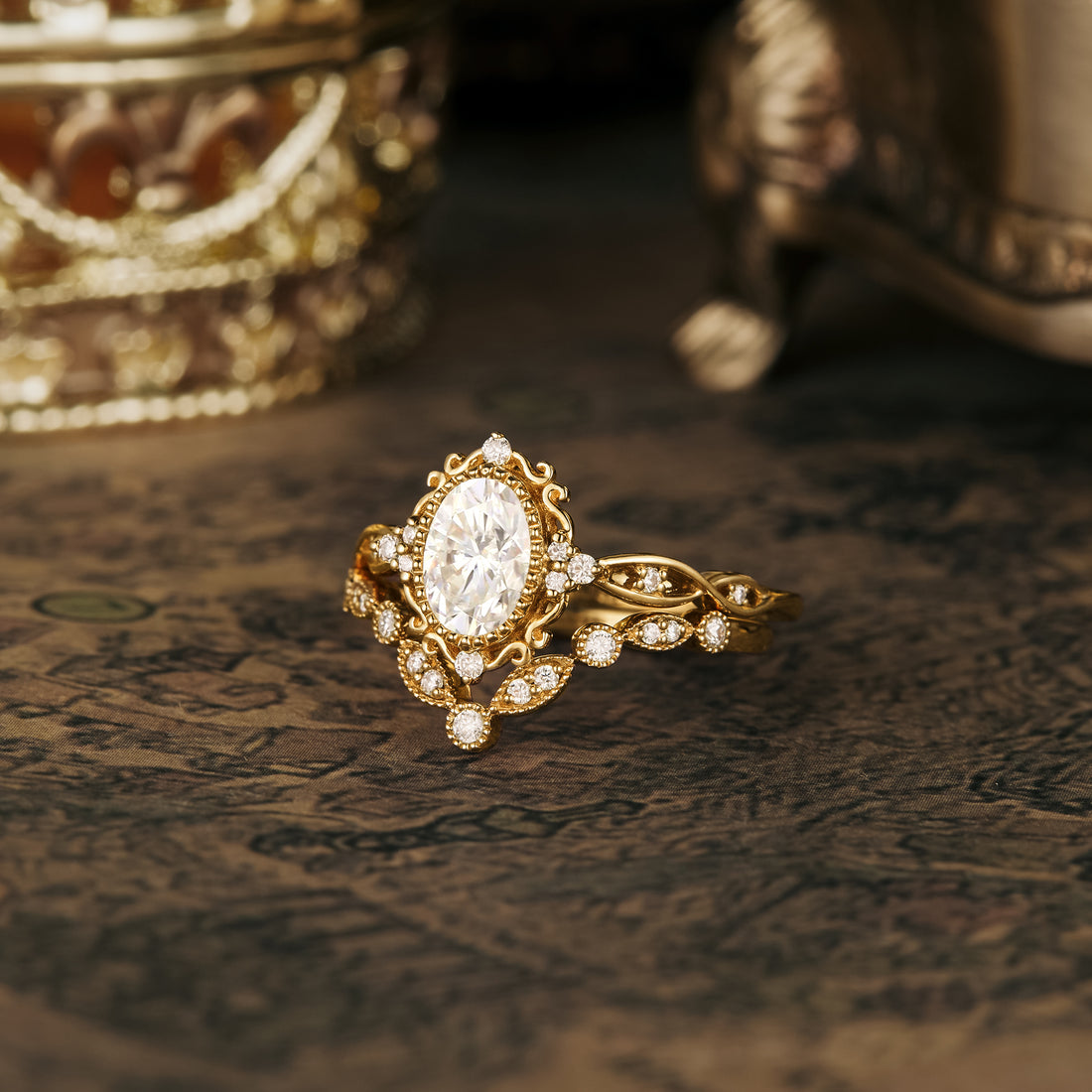 0.94 CT Oval Shaped Moissanite Diamond Bridal Set With Vintage Setting