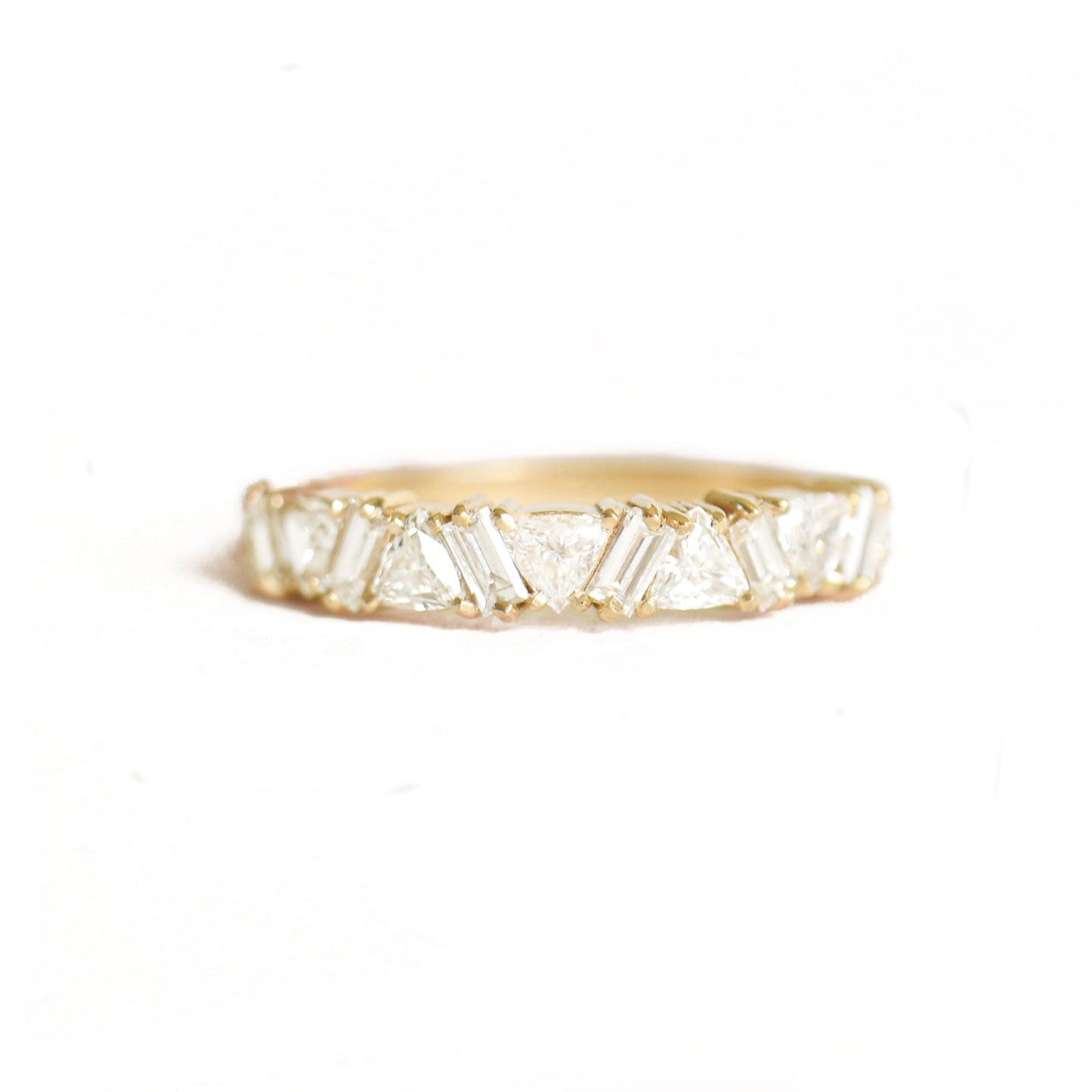 0.64 TCW Trillion Baguette and Round Cluster Wedding Band